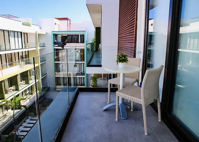 Las Nubes Penthouse Aparthotel *